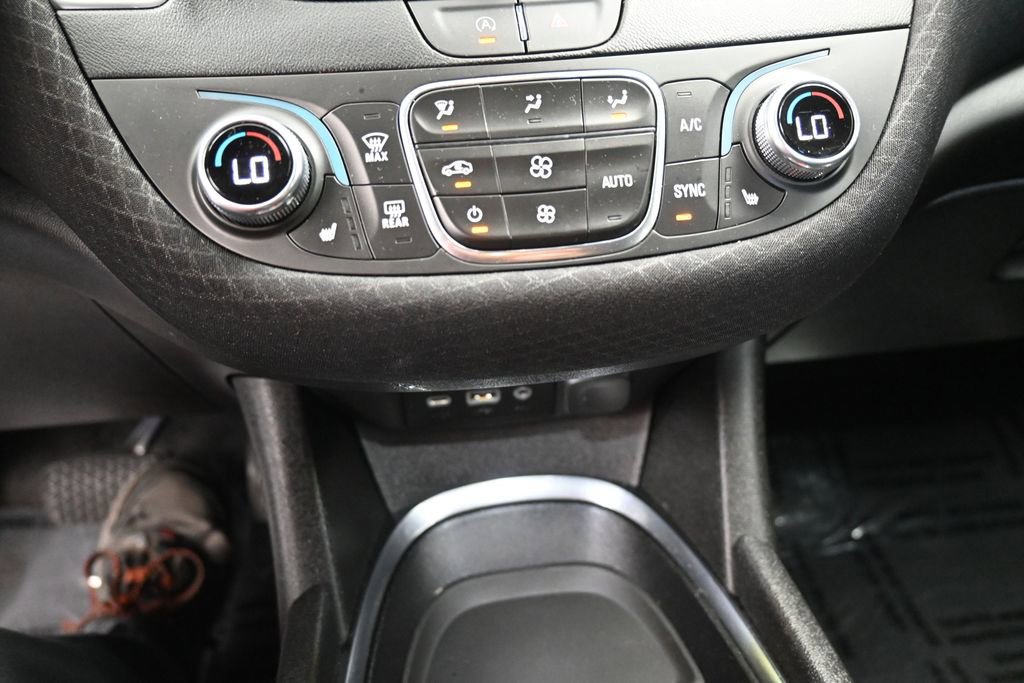 Used 2025 Chevrolet Malibu LT FWD image 31