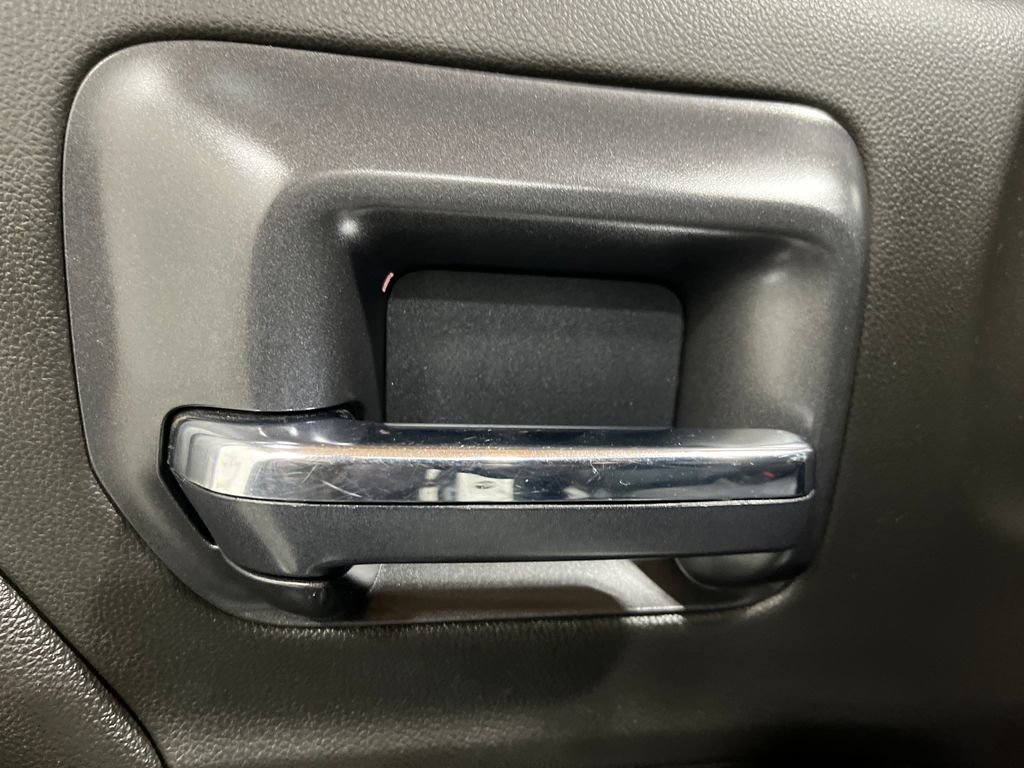 Used 2019 Chevrolet Silverado 2500 LT image 11