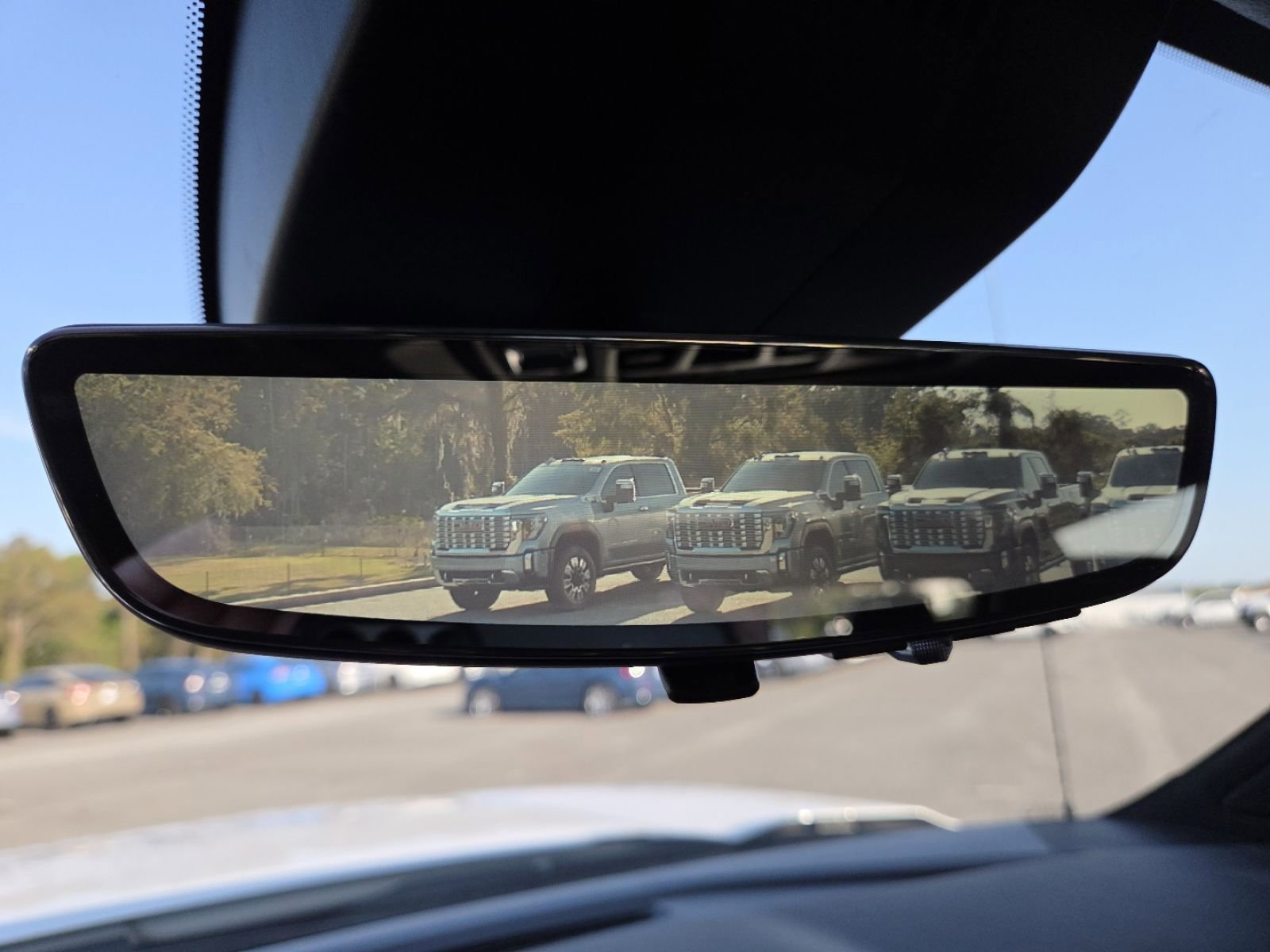 Used 2024 GMC Sierra 1500 AT4X image 9