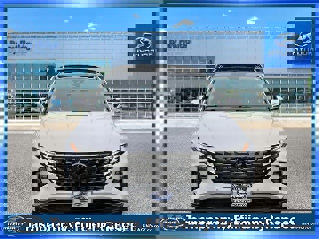 Used 2022 Hyundai Tucson Limited w/ Winter Package image 8