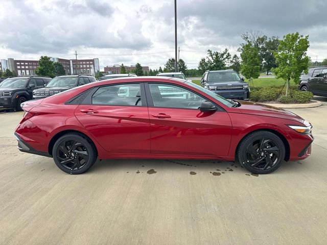 New 2026 Hyundai Elantra Sport FWD image 10