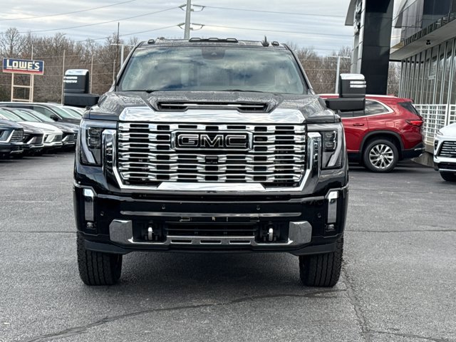 New 2026 GMC Sierra 2500 Denali w/ Denali Reserve Package image 14
