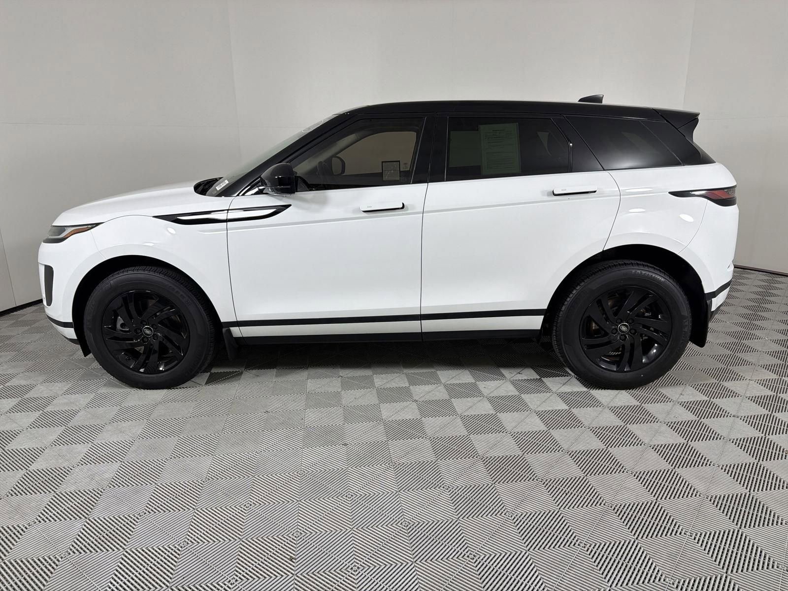 Certified 2022 Land Rover Range Rover Evoque S image 2