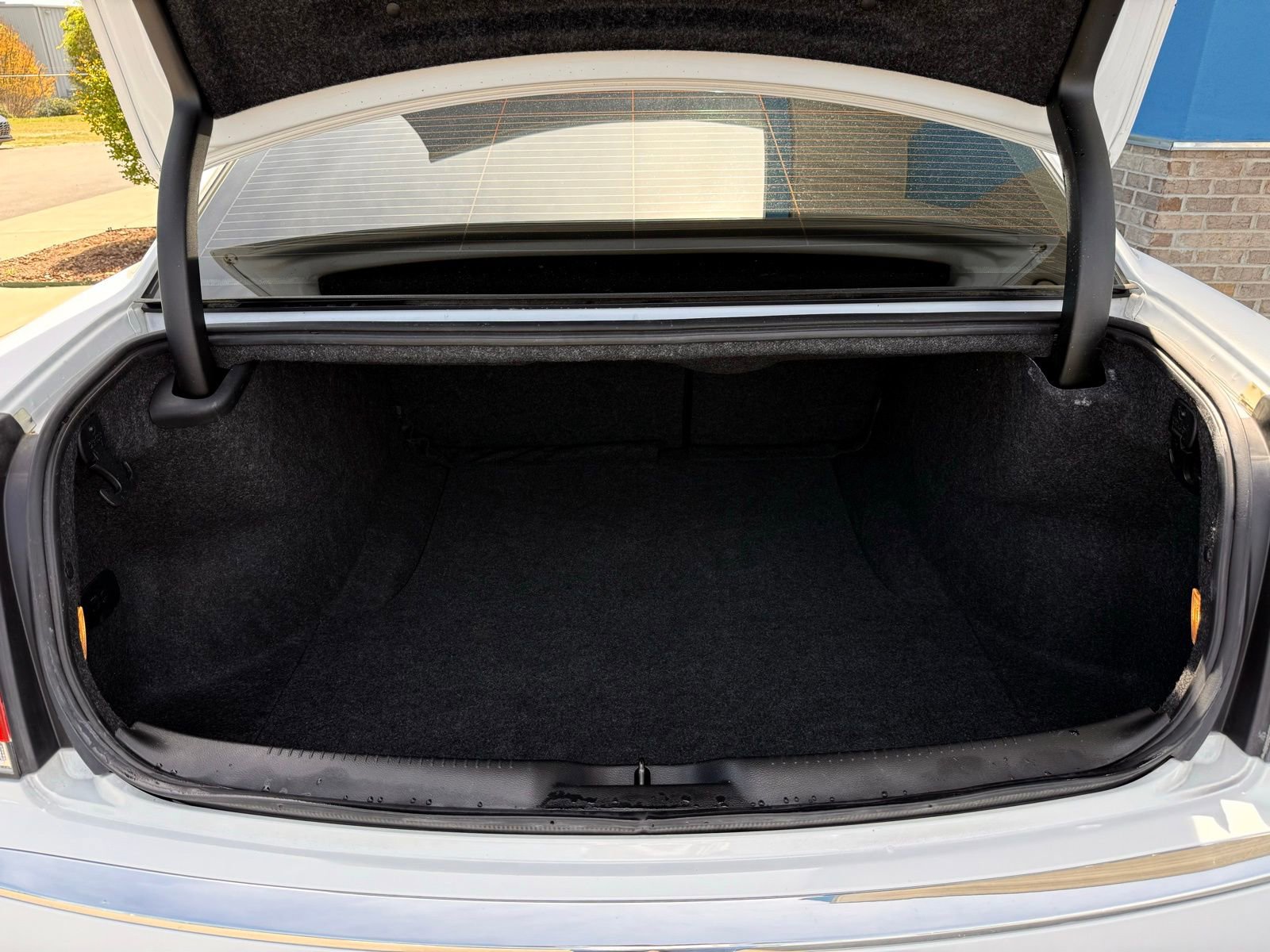 Used 2015 Chrysler 300 C w/ Harman/Kardon Audio Group RWD image 51