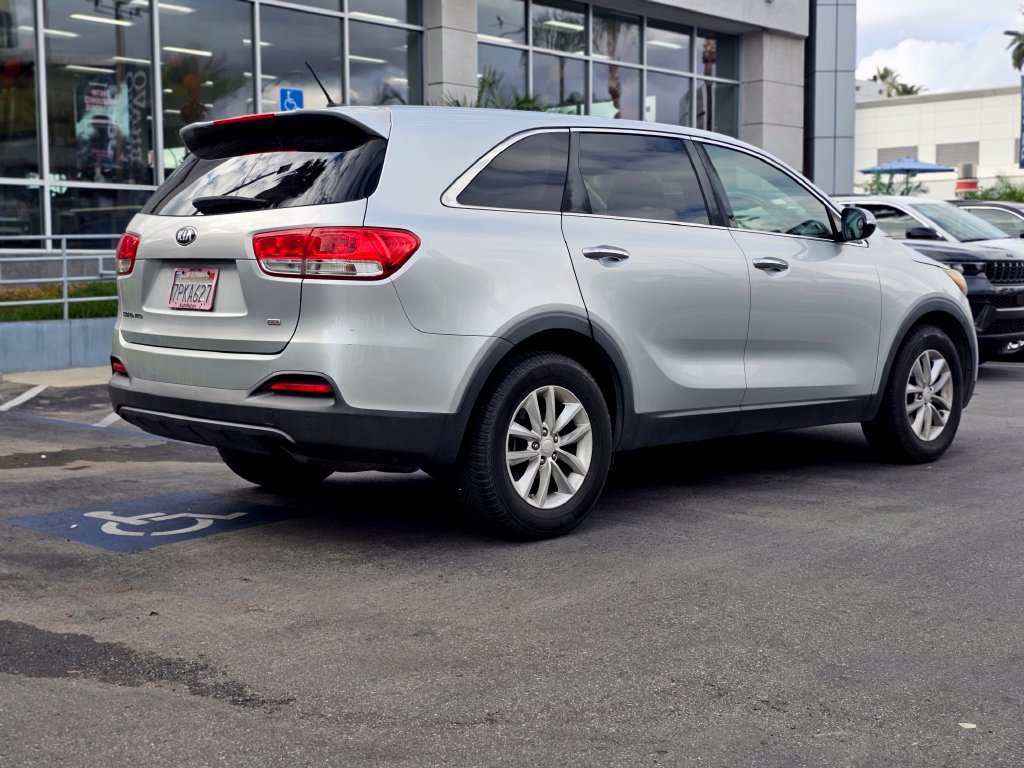 Used 2016 Kia Sorento L FWD image 6