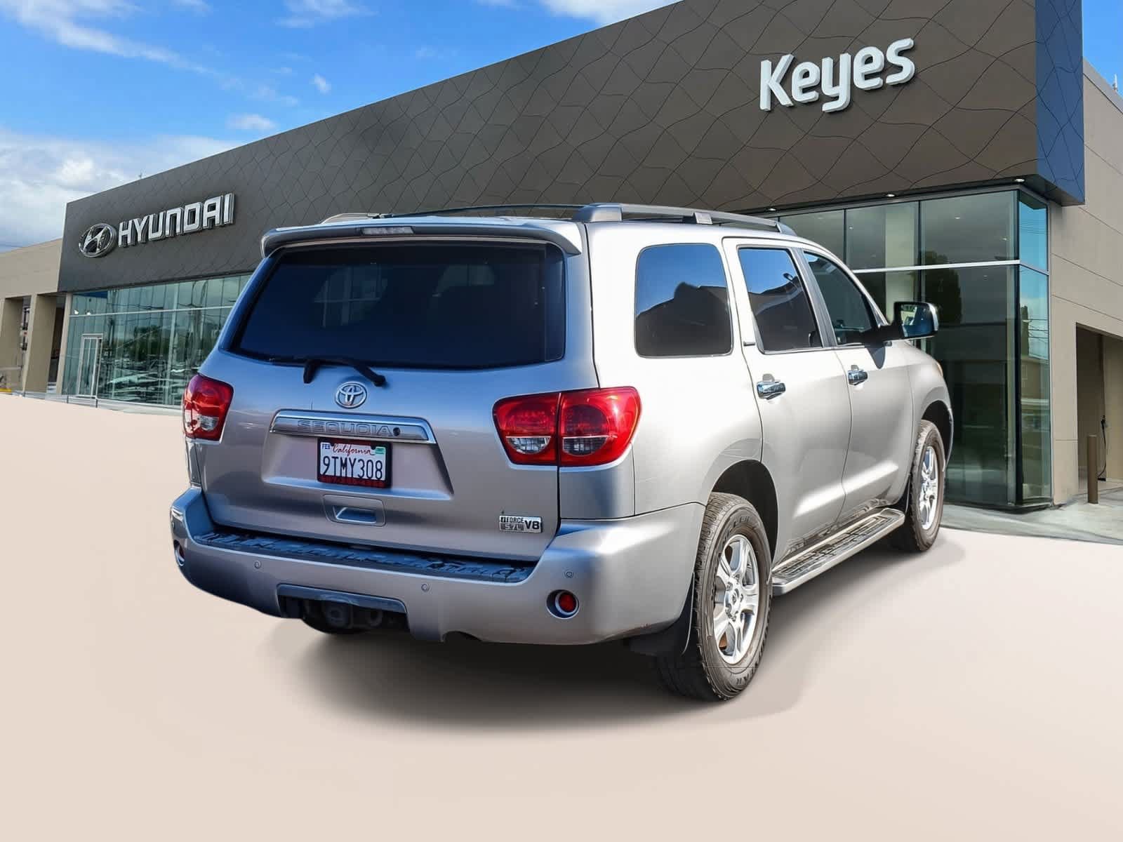 Used 2008 Toyota Sequoia Limited RWD image 4