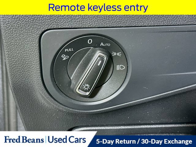 Used 2023 Volkswagen Tiguan SEL R-Line AWD/4WD image 13