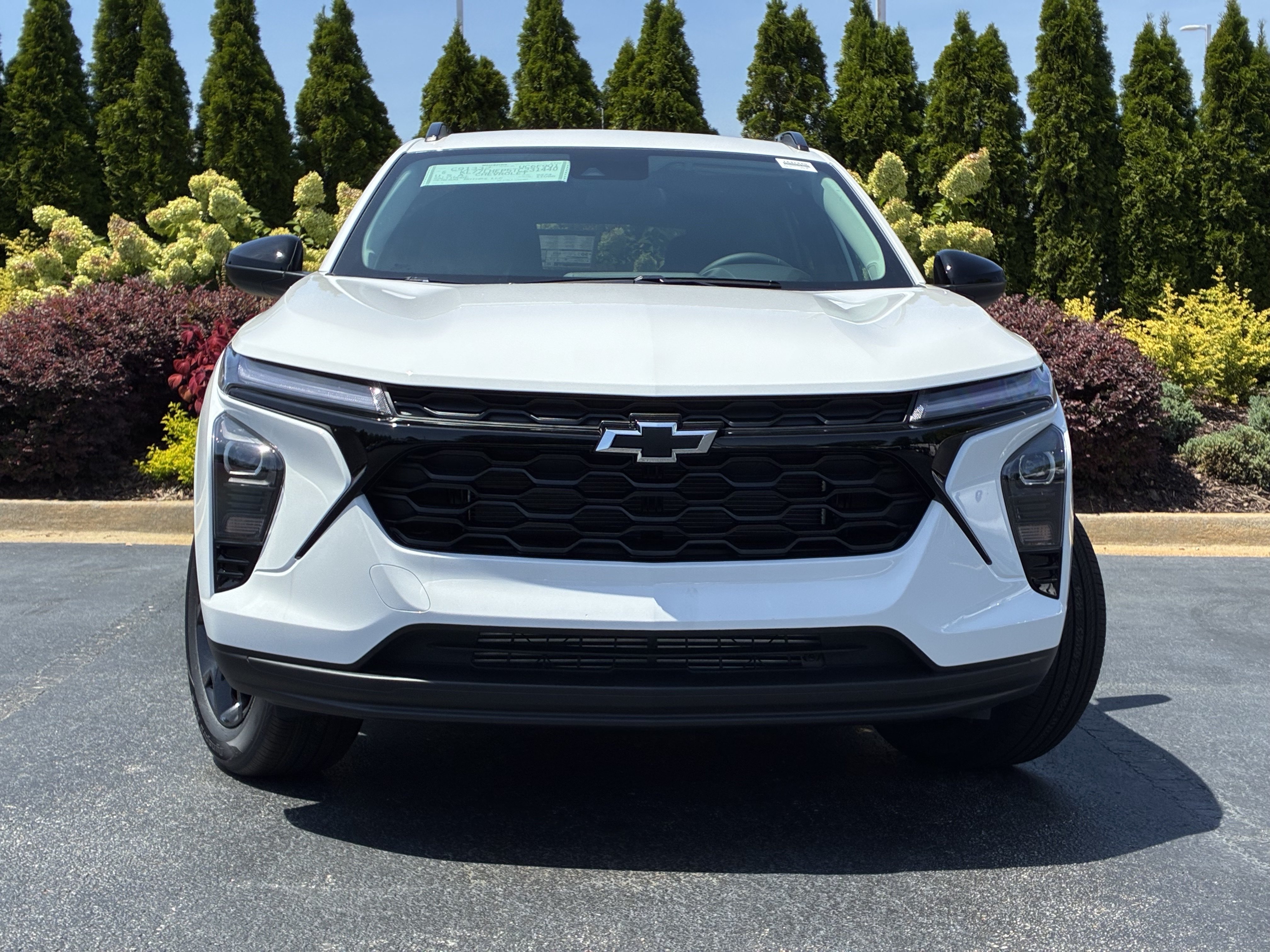 New 2026 Chevrolet Trax LT w/ Driver Confidence Package FWD image 5