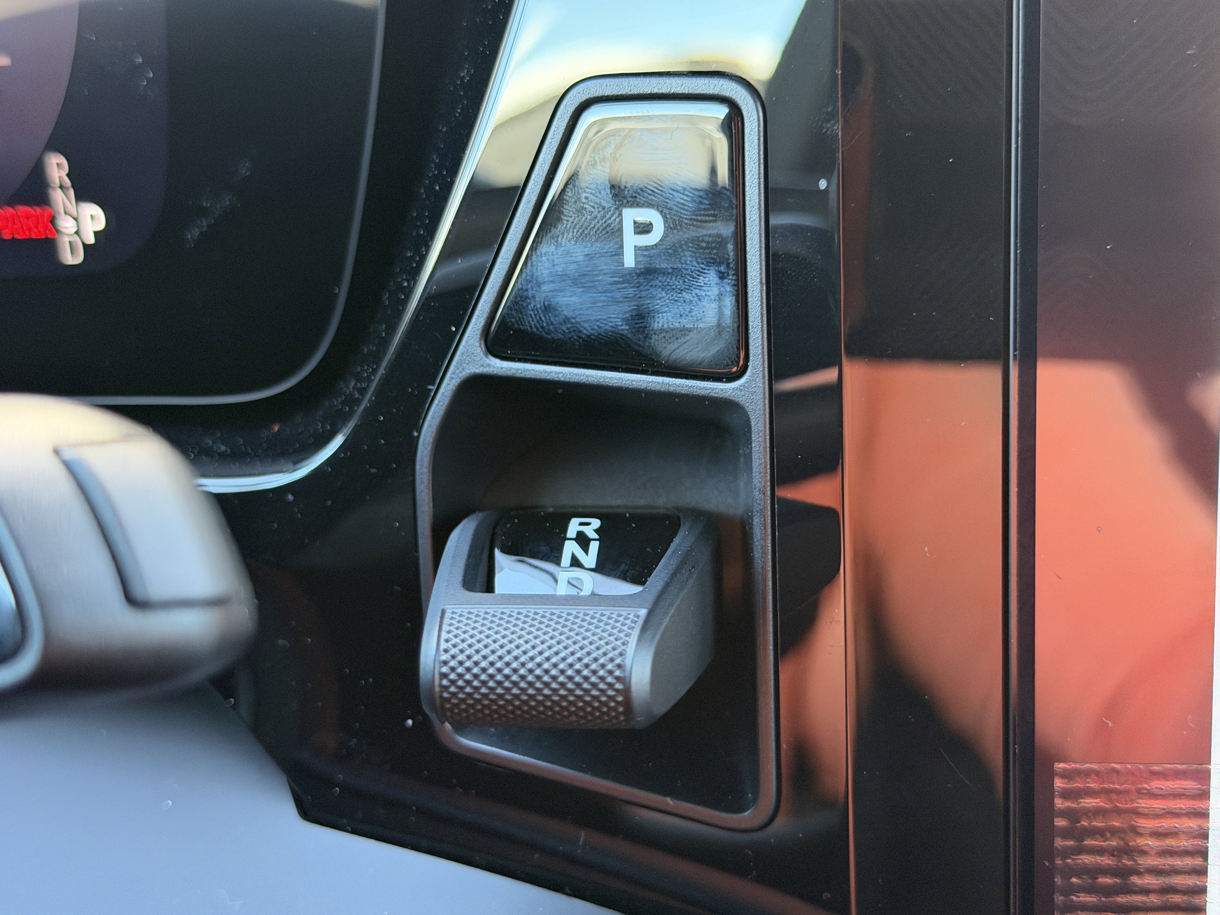 New 2026 Porsche Macan Electric image 28