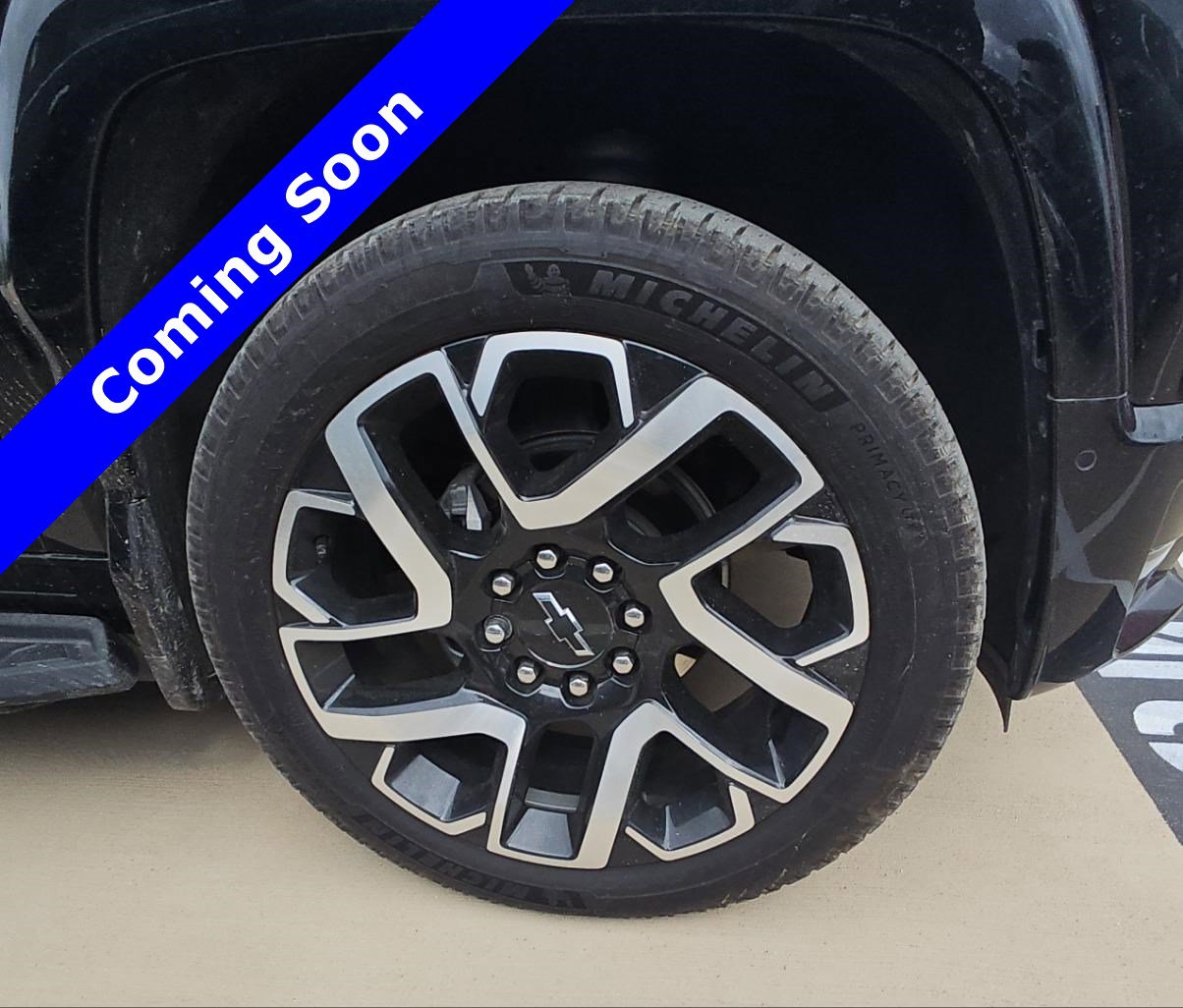Used 2024 Chevrolet Silverado EV RST AWD/4WD image 18