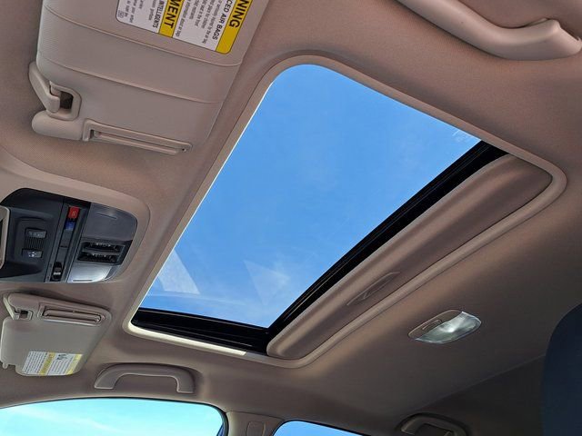 Used 2022 Subaru Crosstrek 2.5i Limited w/ Moonroof Package 2 AWD/4WD image 27