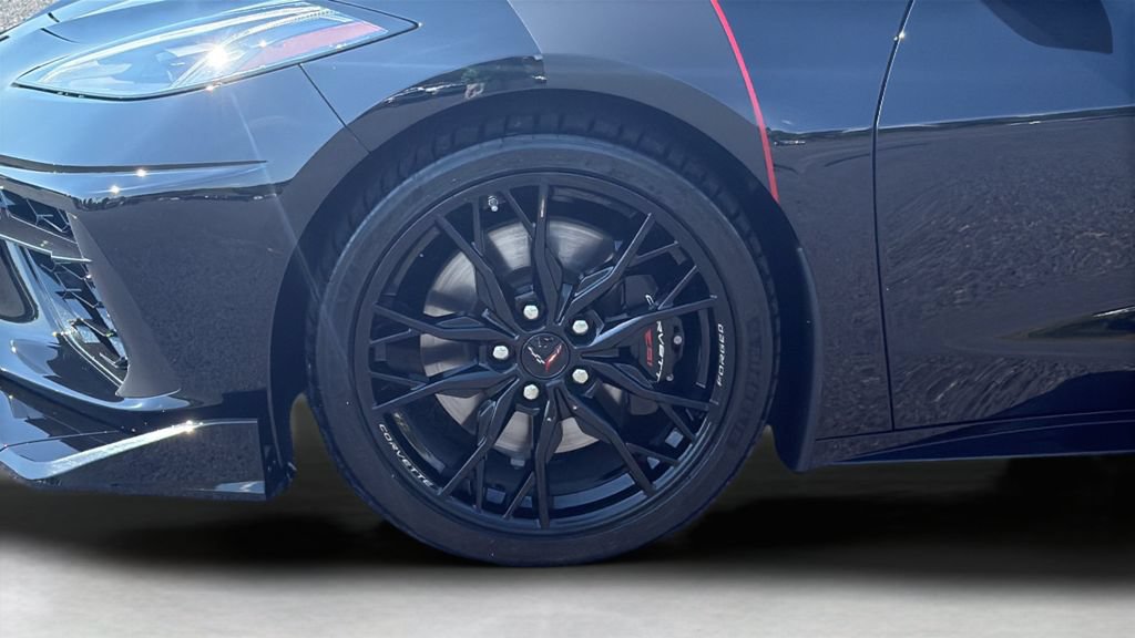 Used 2025 Chevrolet Corvette Stingray Preferred Cpe w/ Z51 Performance Package RWD image 21
