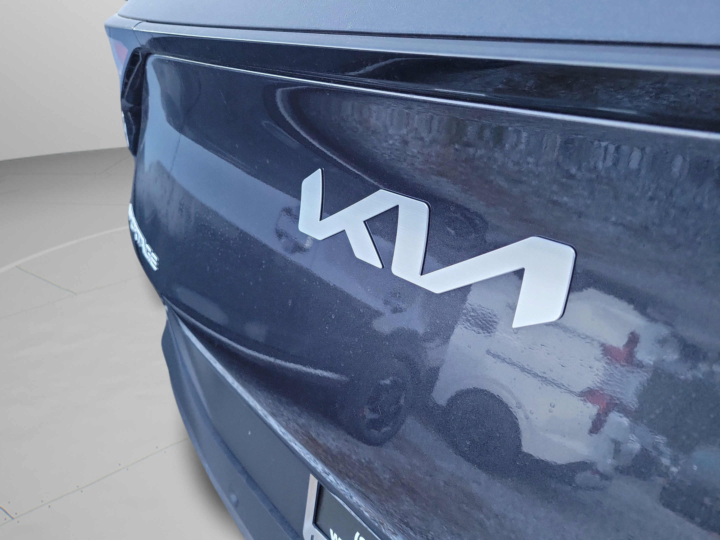 New 2027 Kia Sportage EX FWD image 6