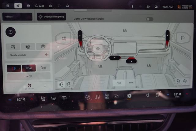 Used 2022 Rivian R1T Adventure image 27