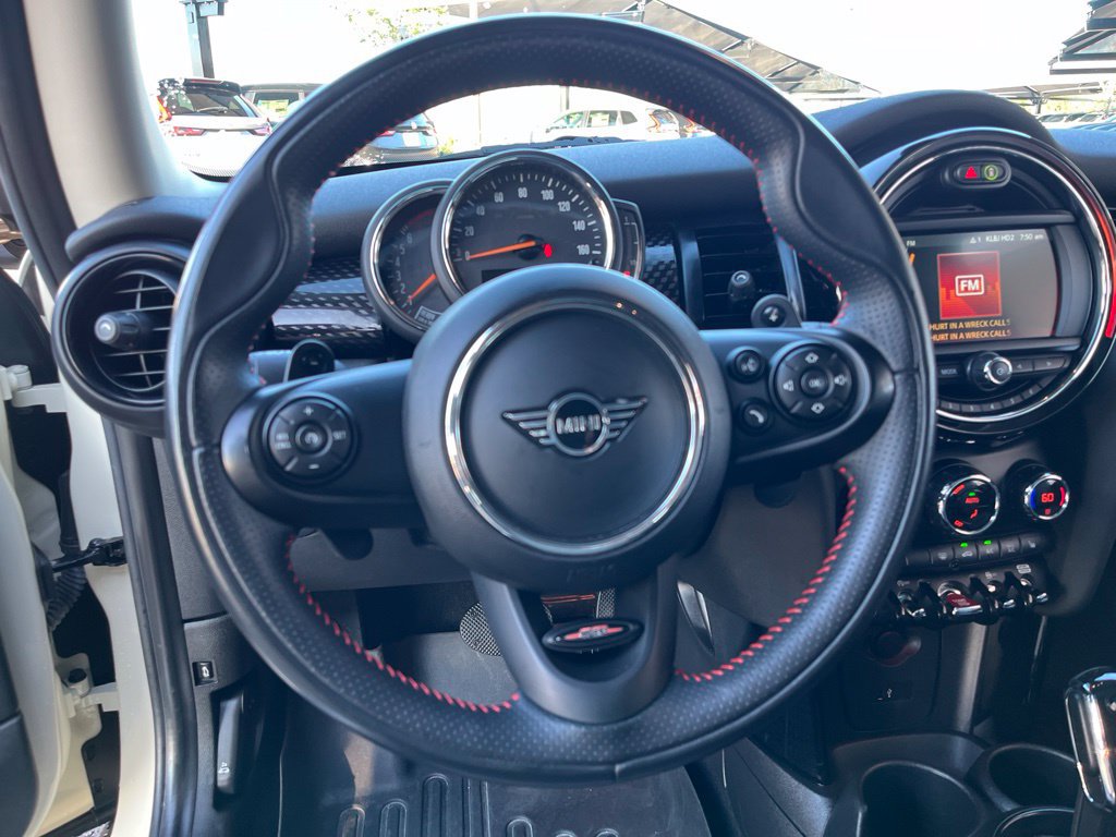 Used 2020 MINI Cooper S w/ Signature Upholstery Package FWD image 17