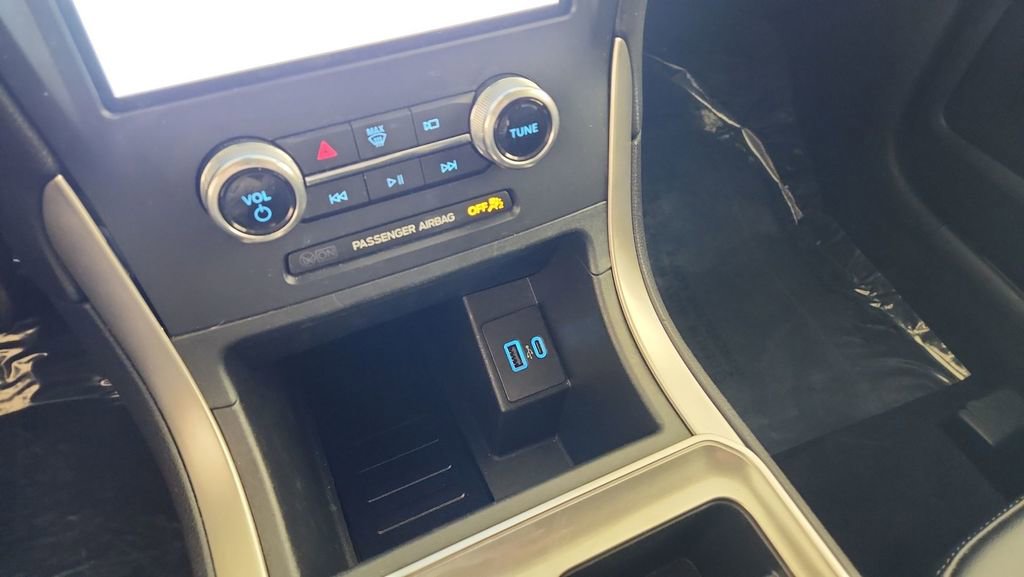 Certified 2023 Ford Edge SEL w/ Convenience Package image 18