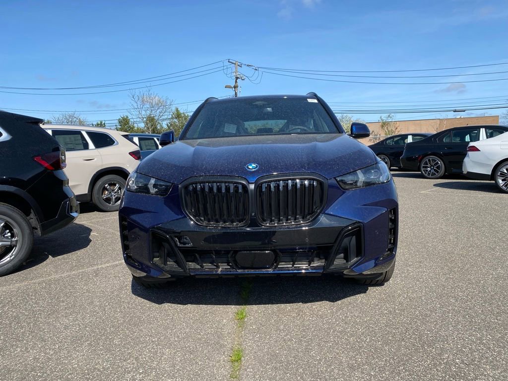 New 2026 BMW X5 xDrive50e w/ M Sport Package AWD/4WD image 2