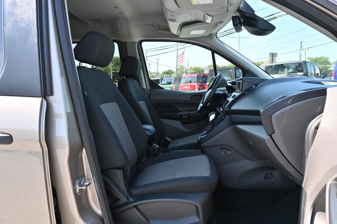Used 2021 Ford Transit Connect XL FWD image 31