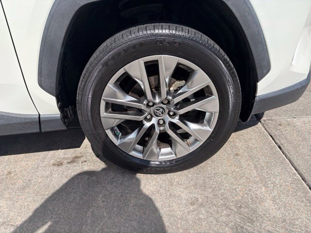 Used 2019 Toyota RAV4 Limited FWD image 8