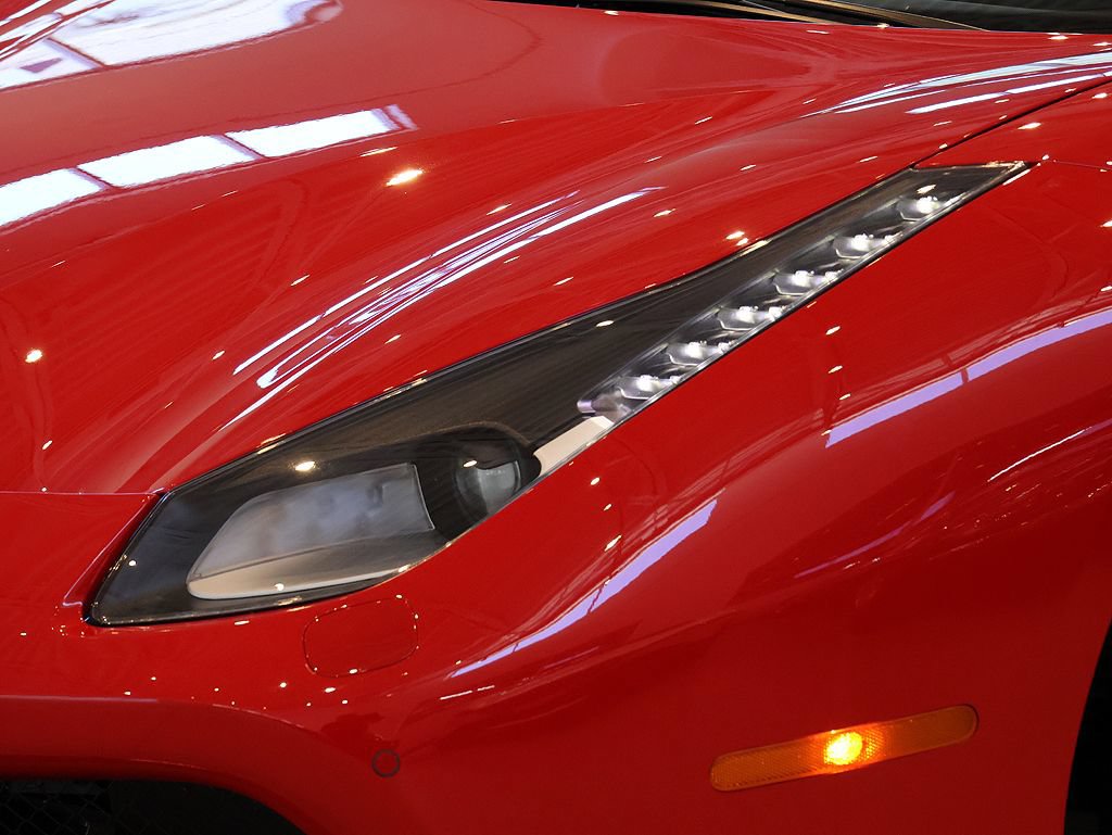 Certified 2017 Ferrari 488 Spider RWD image 12