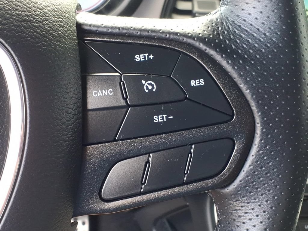 Used 2021 Dodge Challenger R/T Scat Pack RWD image 11