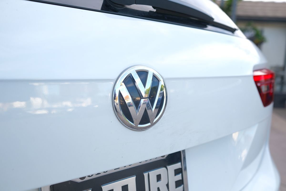 Used 2020 Volkswagen Tiguan S FWD image 50