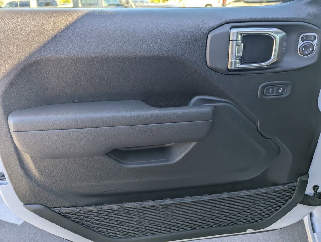 New 2026 Jeep Gladiator Sport image 14