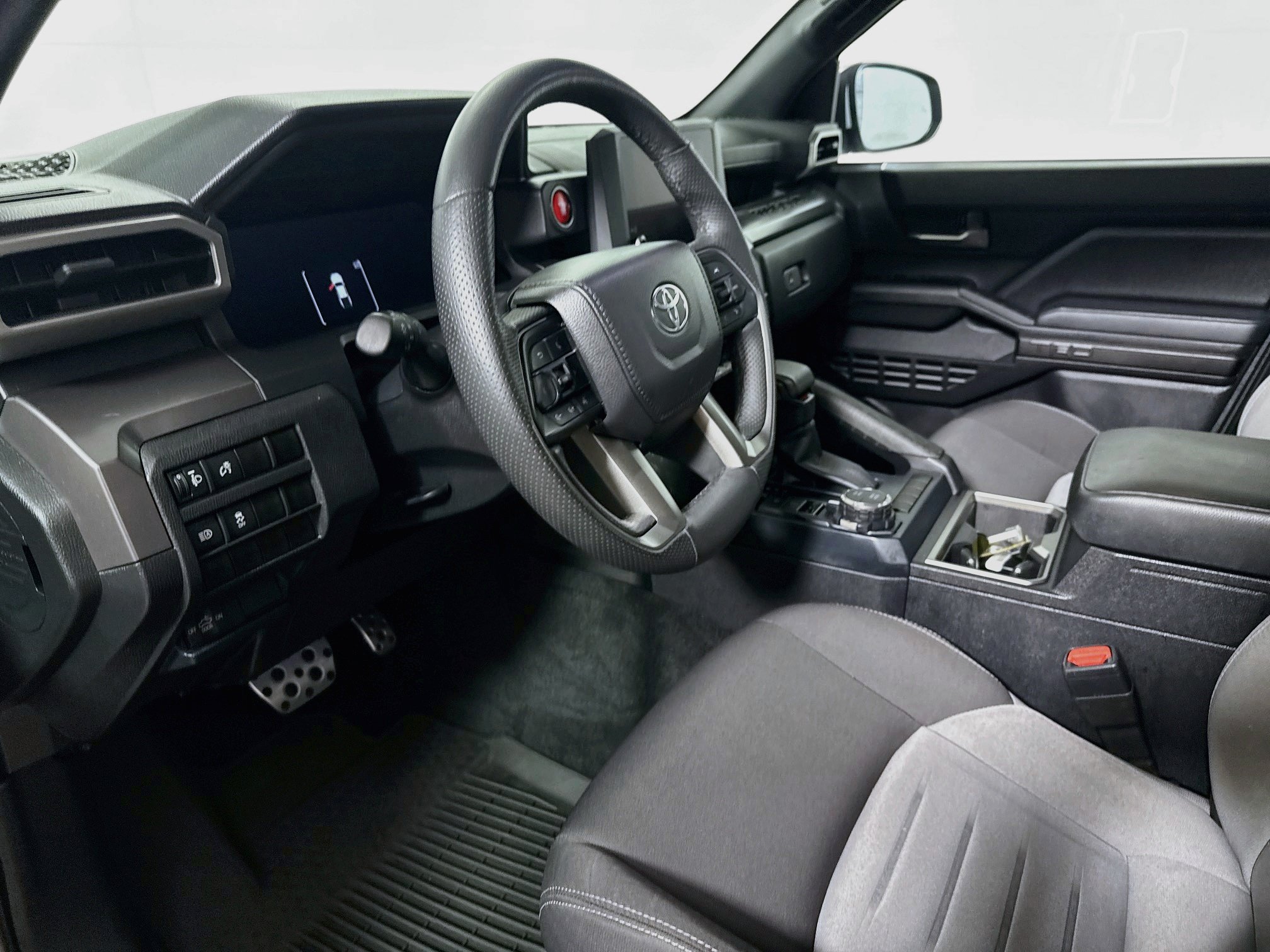 Certified 2025 Toyota Tacoma TRD Sport AWD/4WD image 8