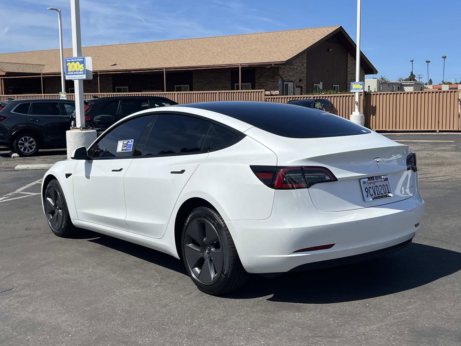 Used 2022 Tesla Model 3 Long Range image 3