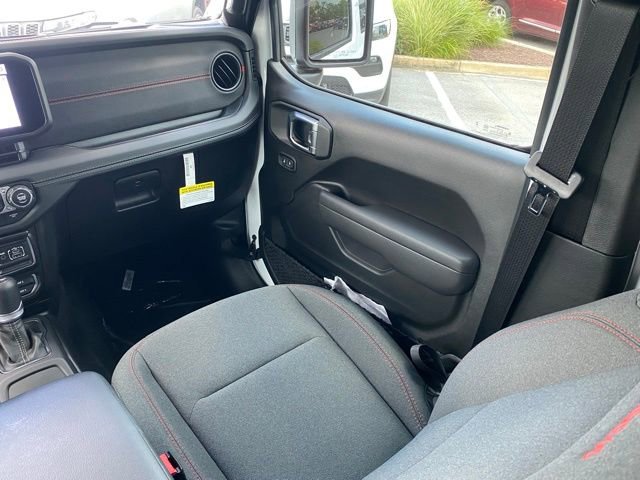 New 2025 Jeep Wrangler Unlimited Rubicon w/ Steel Bumper Group image 35