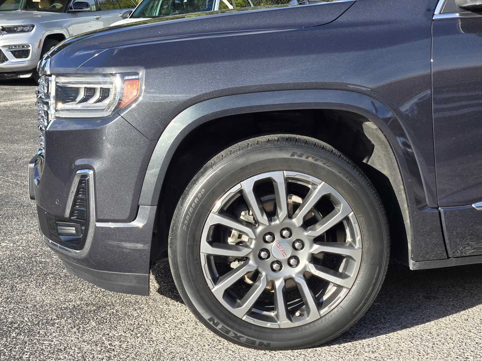 Certified 2021 GMC Acadia Denali w/ Denali Technology Package FWD image 8