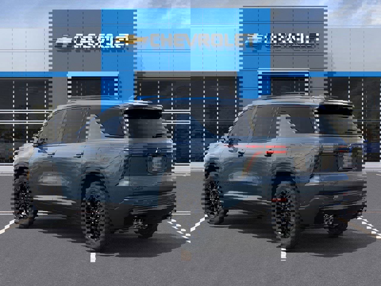 New 2026 Chevrolet Traverse LT w/ Midnight/Sport Edition image 3