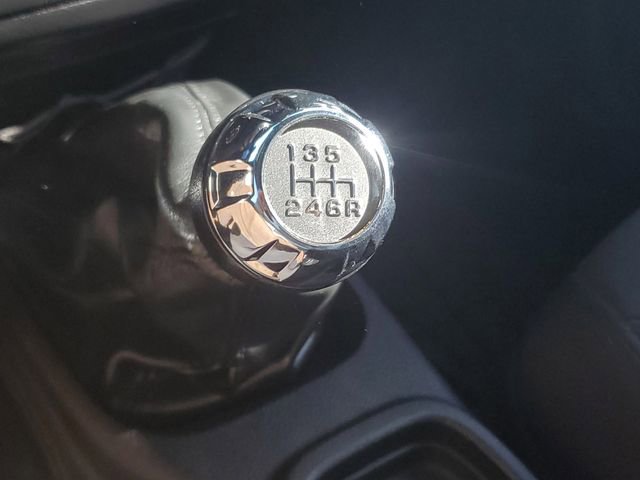 Used 2013 Jeep Wrangler Unlimited Sport image 18