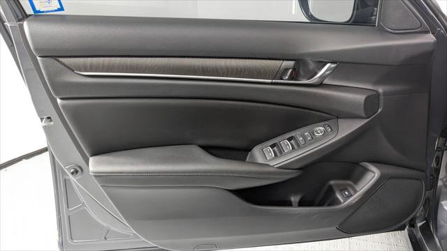 Used 2020 Honda Accord EX image 13