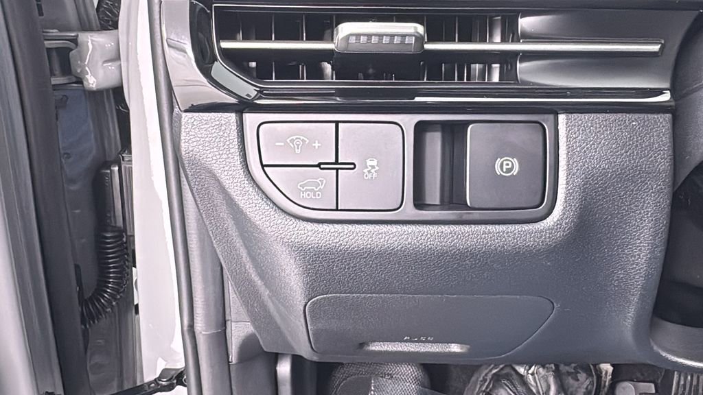 New 2026 Kia Sportage EX image 34