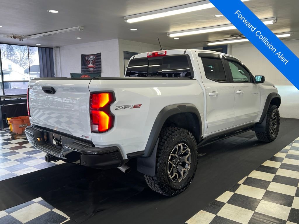 Used 2024 Chevrolet Colorado ZR2 w/ Safety Package image 17