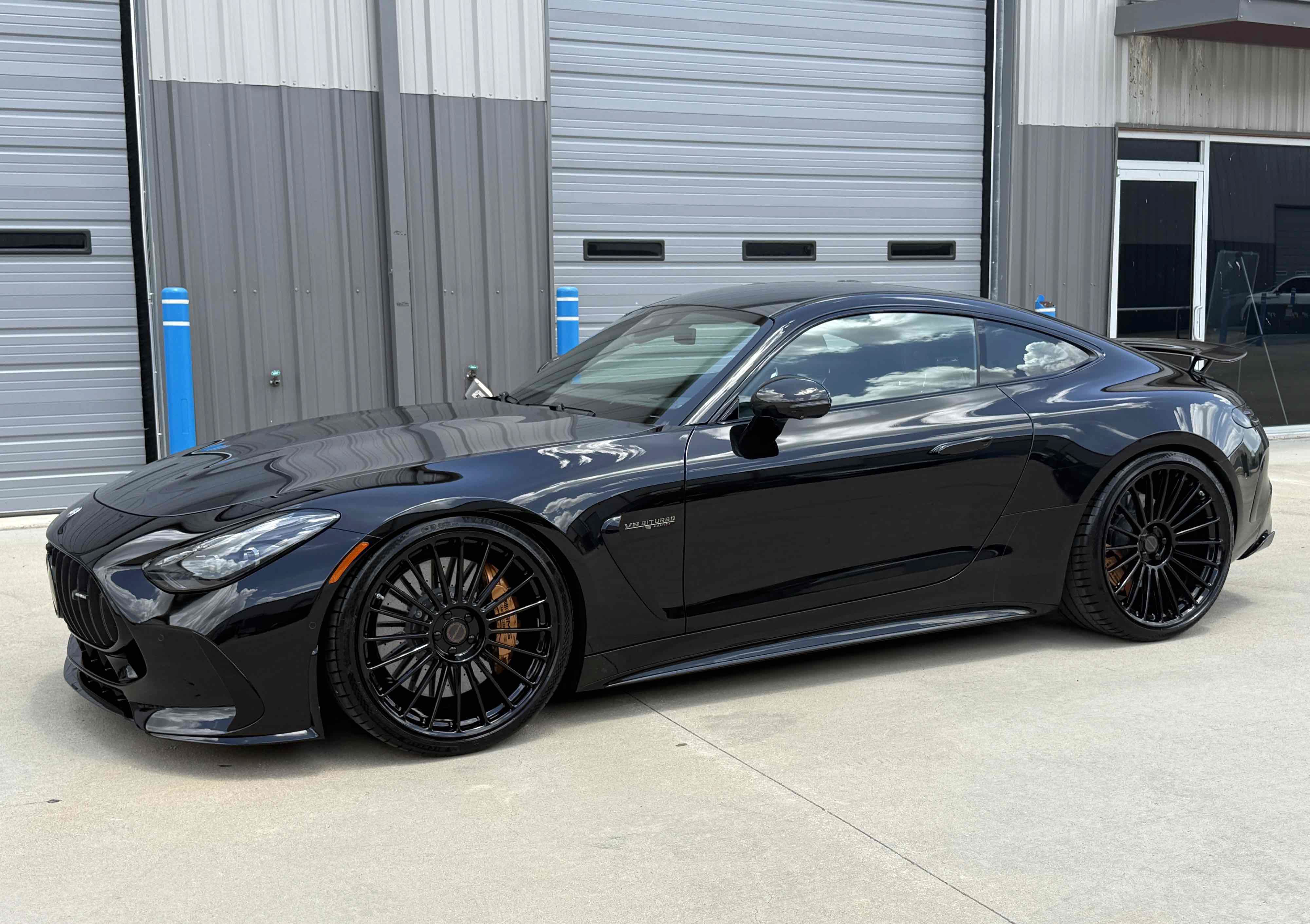 Used 2025 Mercedes-Benz AMG GT 63 image 7