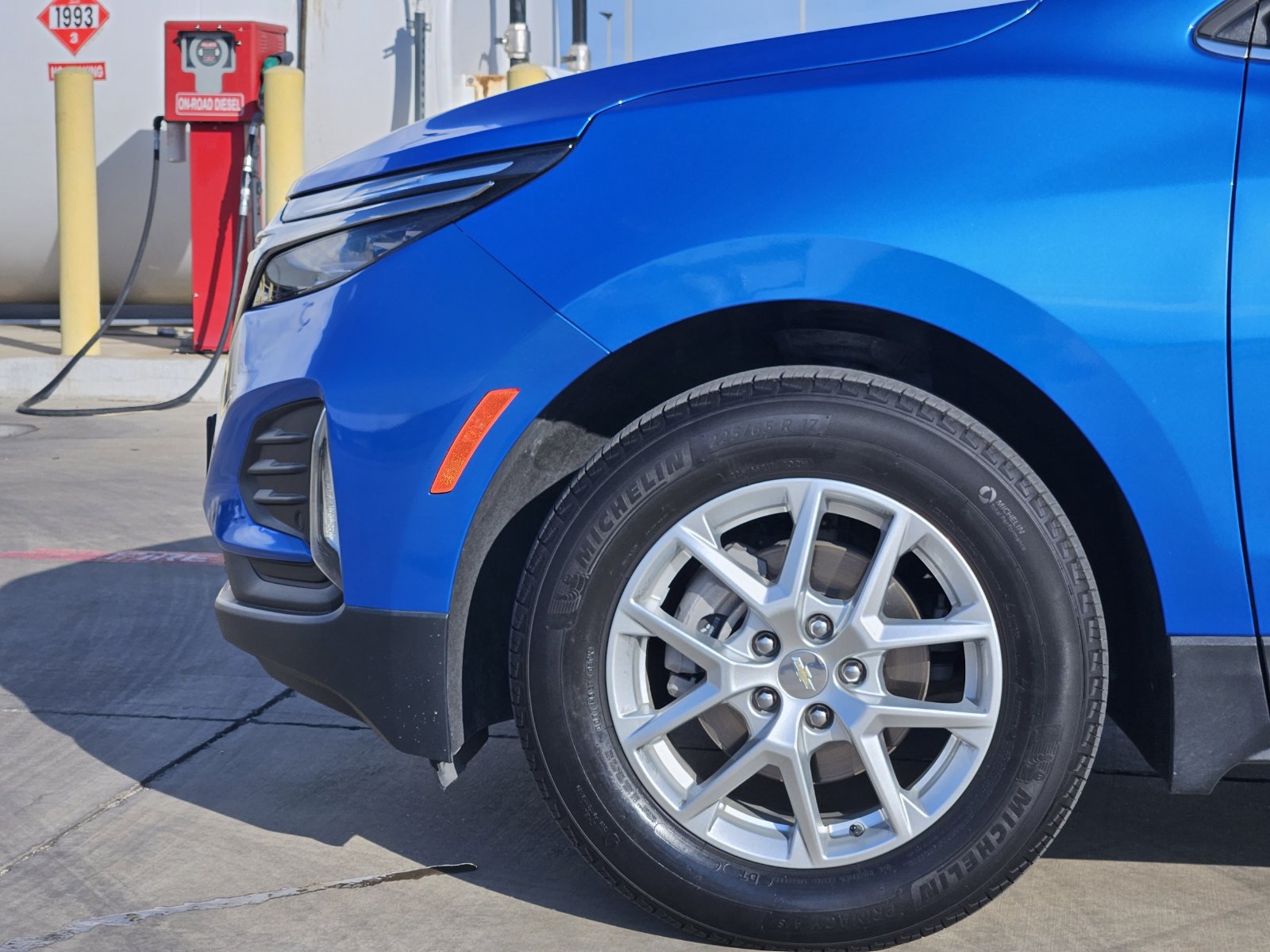 Certified 2024 Chevrolet Equinox LT FWD image 12
