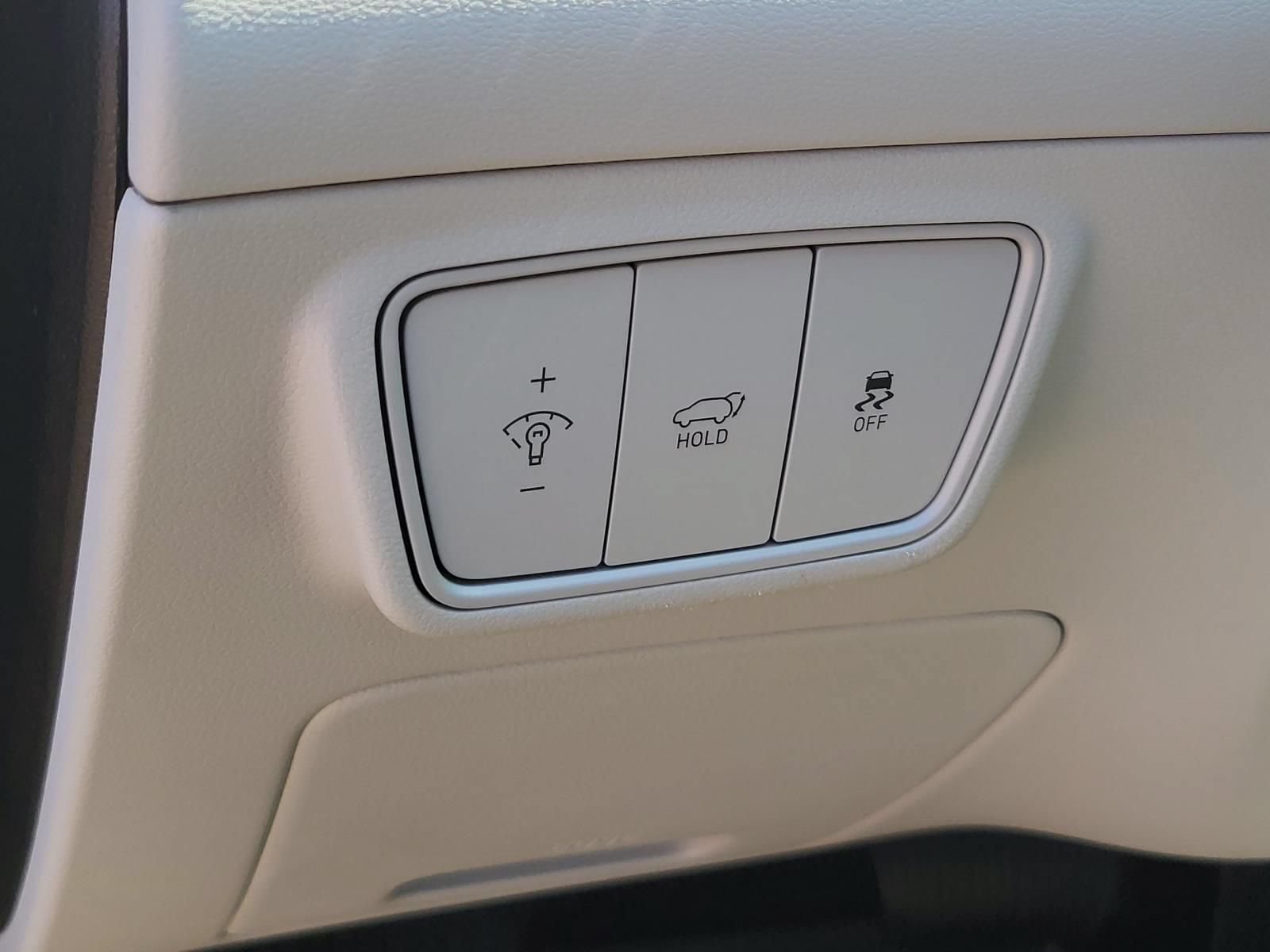 Certified 2024 Hyundai Tucson Limited FWD image 22