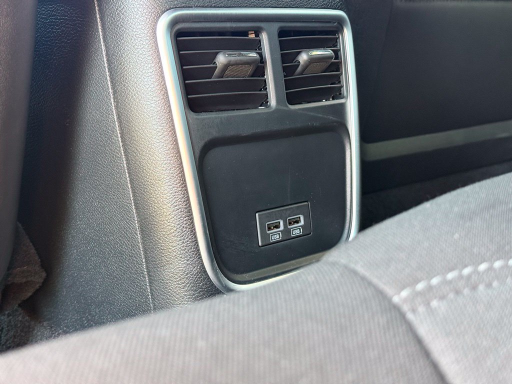 Used 2023 Dodge Charger R/T w/ Harman/Kardon Audio Group RWD image 32