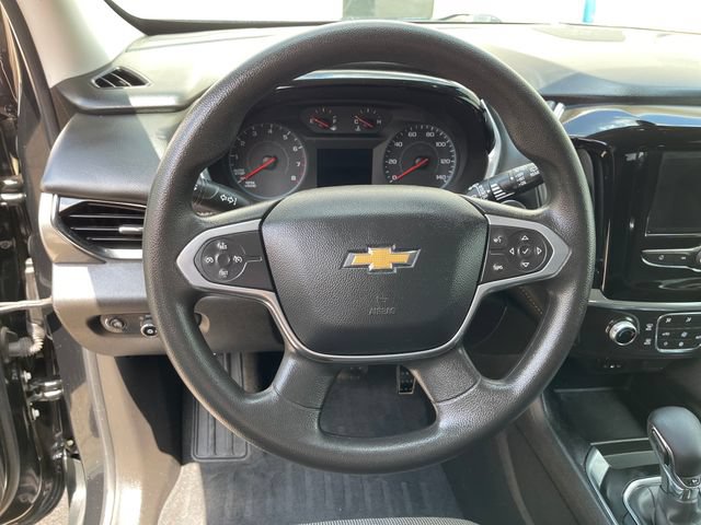 Used 2021 Chevrolet Traverse LS FWD image 14