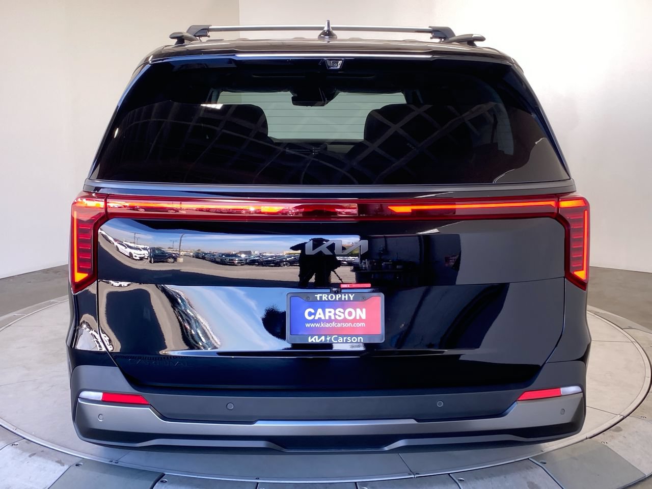 New 2026 Kia Carnival SX Prestige FWD image 4