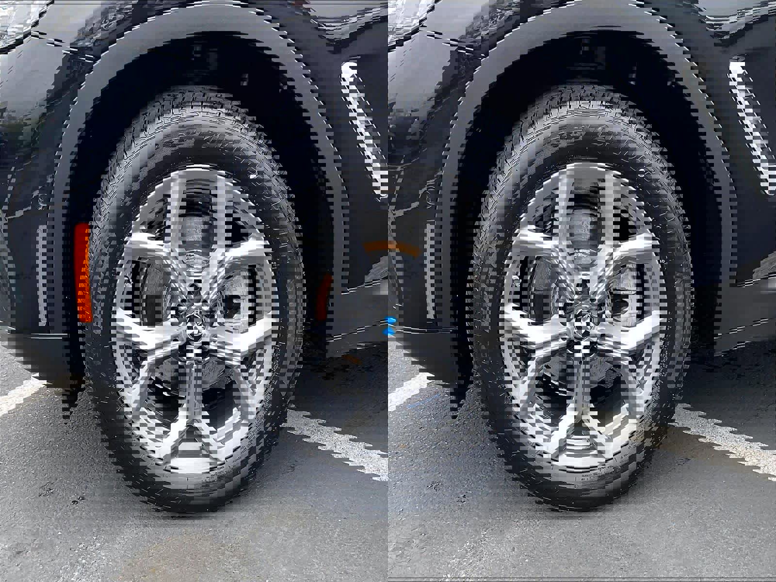 Used 2024 BMW X4 xDrive30i image 12