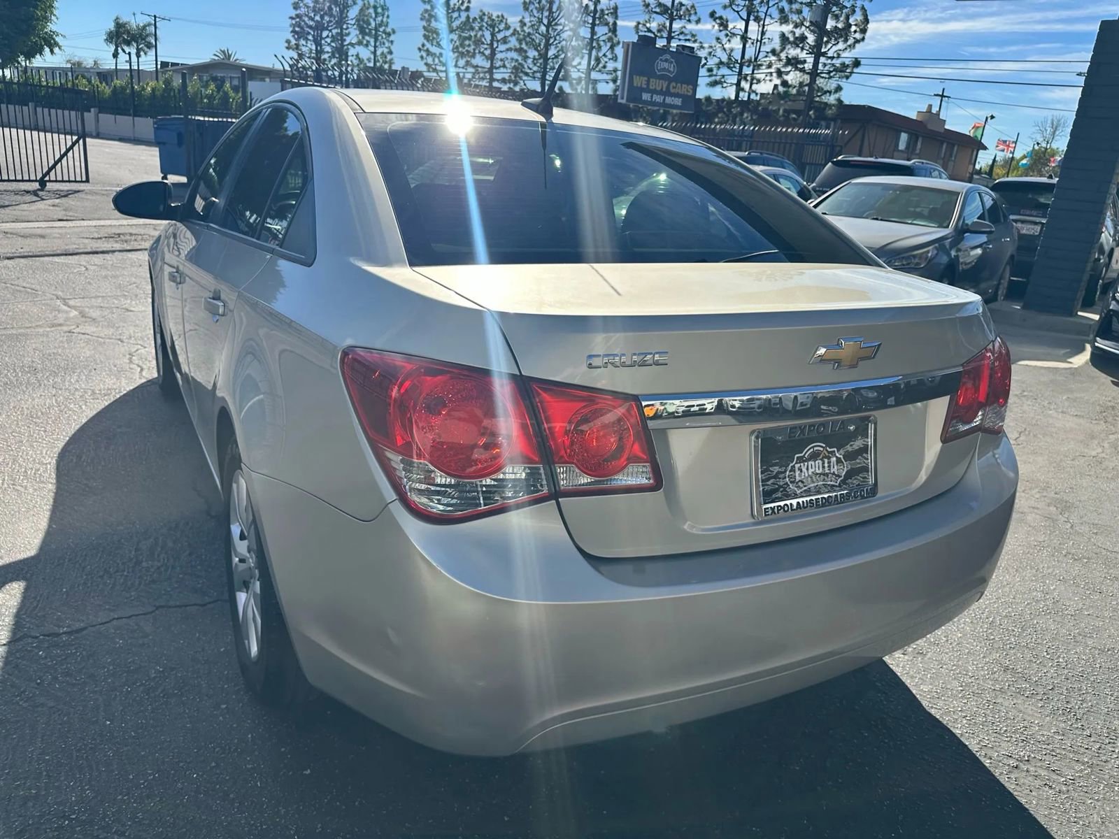 Used 2014 Chevrolet Cruze LS image 24