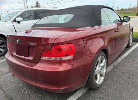 Used 2013 BMW 128i Convertible RWD image 6