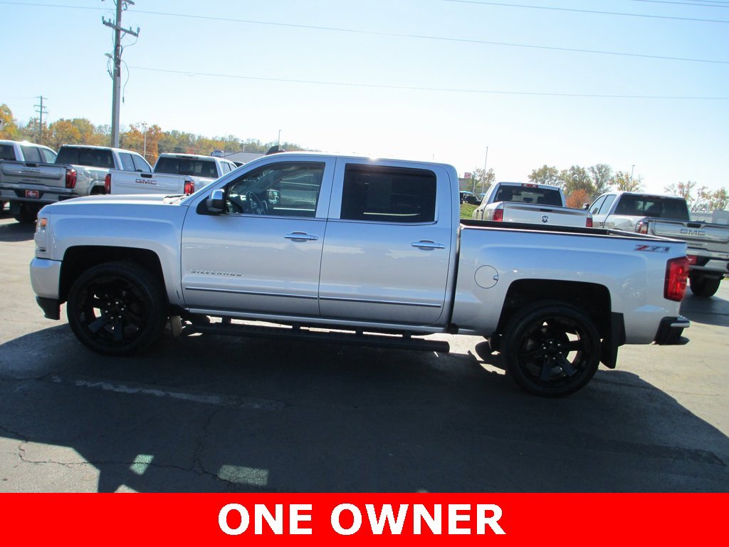 Used 2017 Chevrolet Silverado 1500 LTZ Z71 w/ LTZ Plus Package image 9