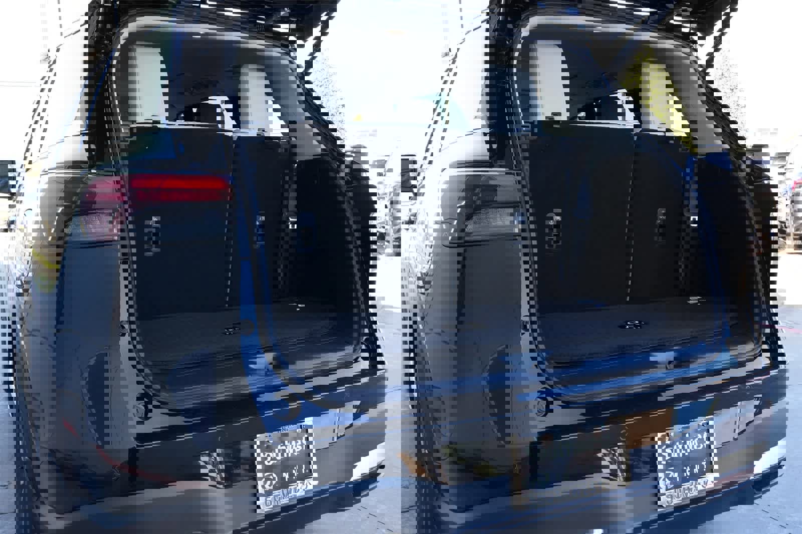 New 2026 INFINITI QX60 Luxe image 21