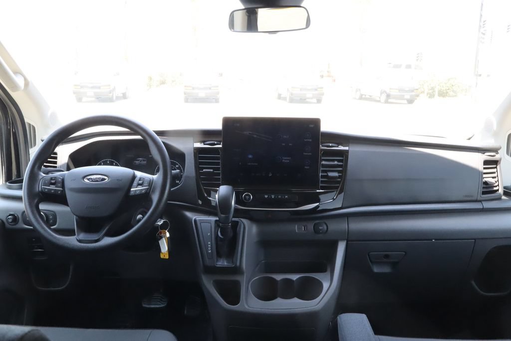 Used 2025 Ford Transit 350 XLT RWD image 27