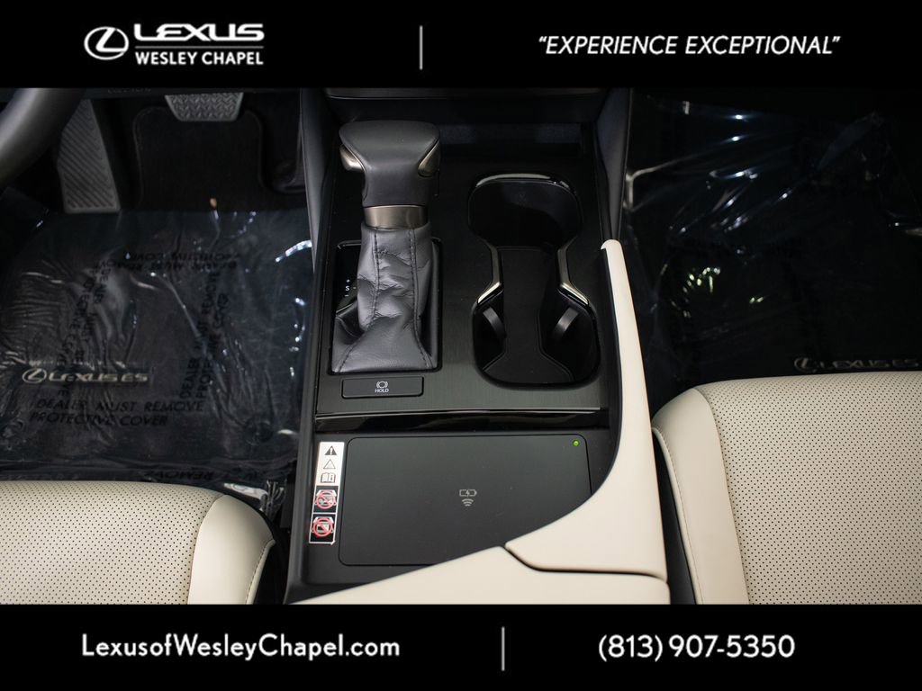 Used 2023 Lexus ES 250 w/ Premium Package AWD/4WD image 31