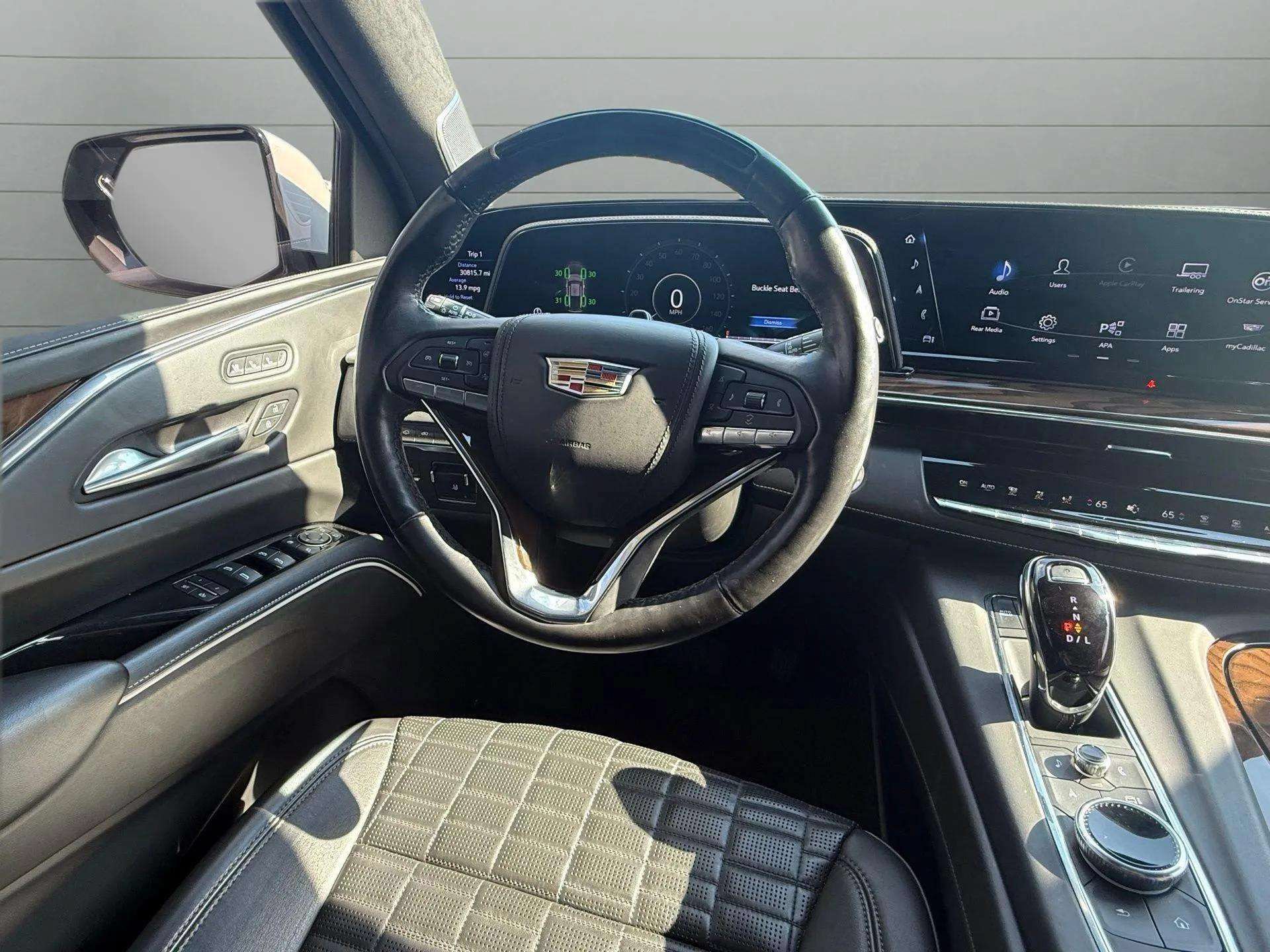 Used 2023 Cadillac Escalade Sport Platinum RWD image 47